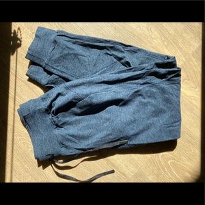 Lululemon Ready to Rulu Size 04